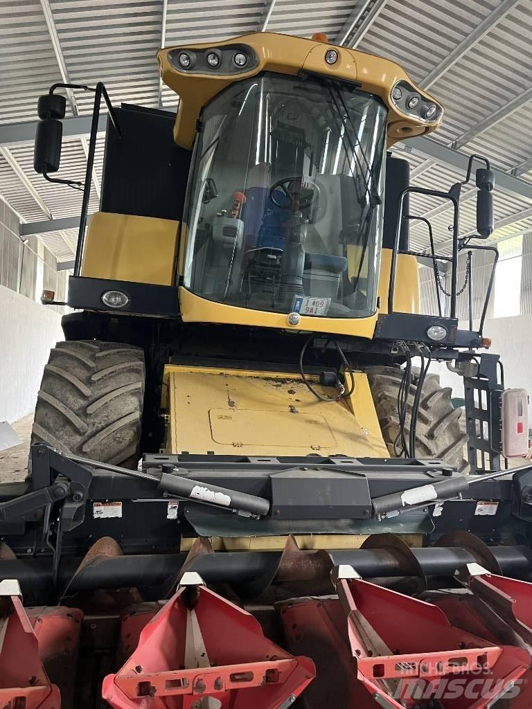 New Holland CX 6090 Moissonneuse batteuse