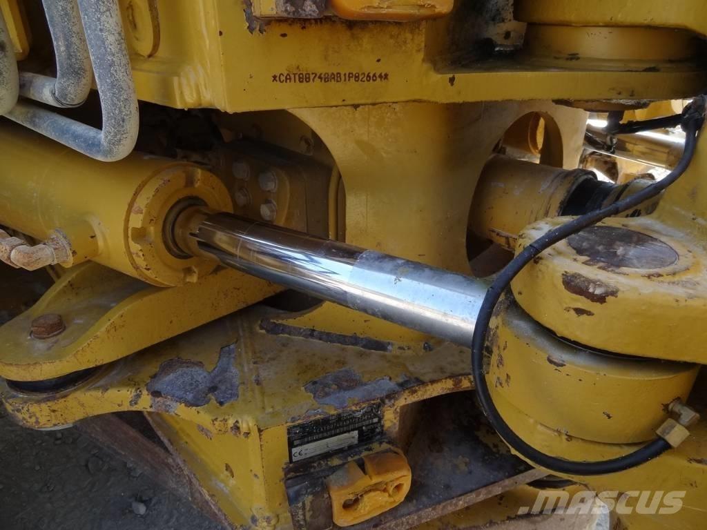 CAT 740 Tombereau articulé