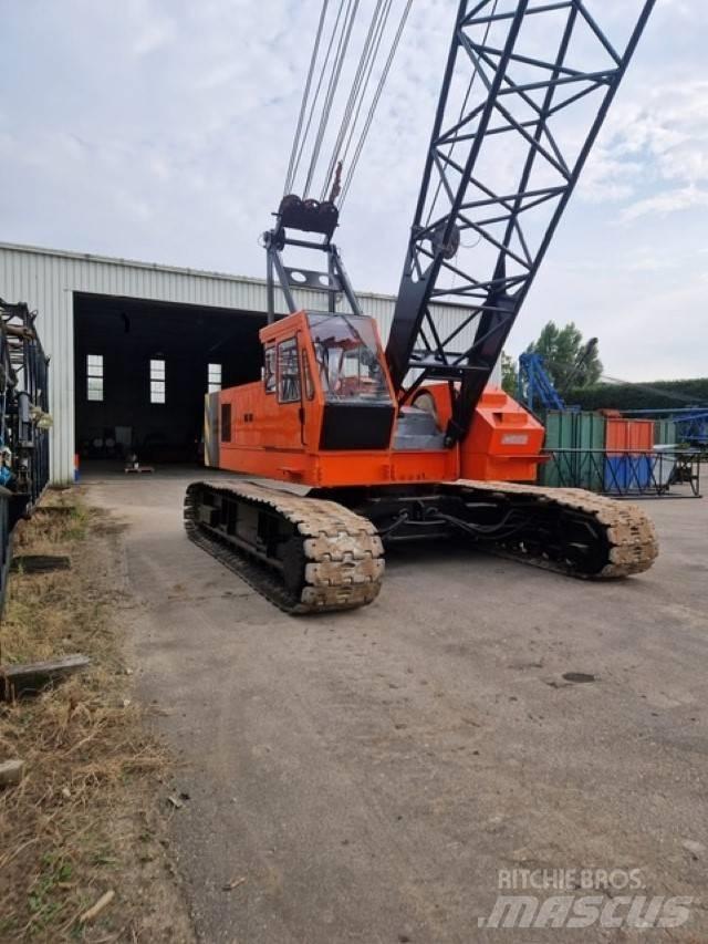 Hitachi KH 180-3 Grue sur chenilles