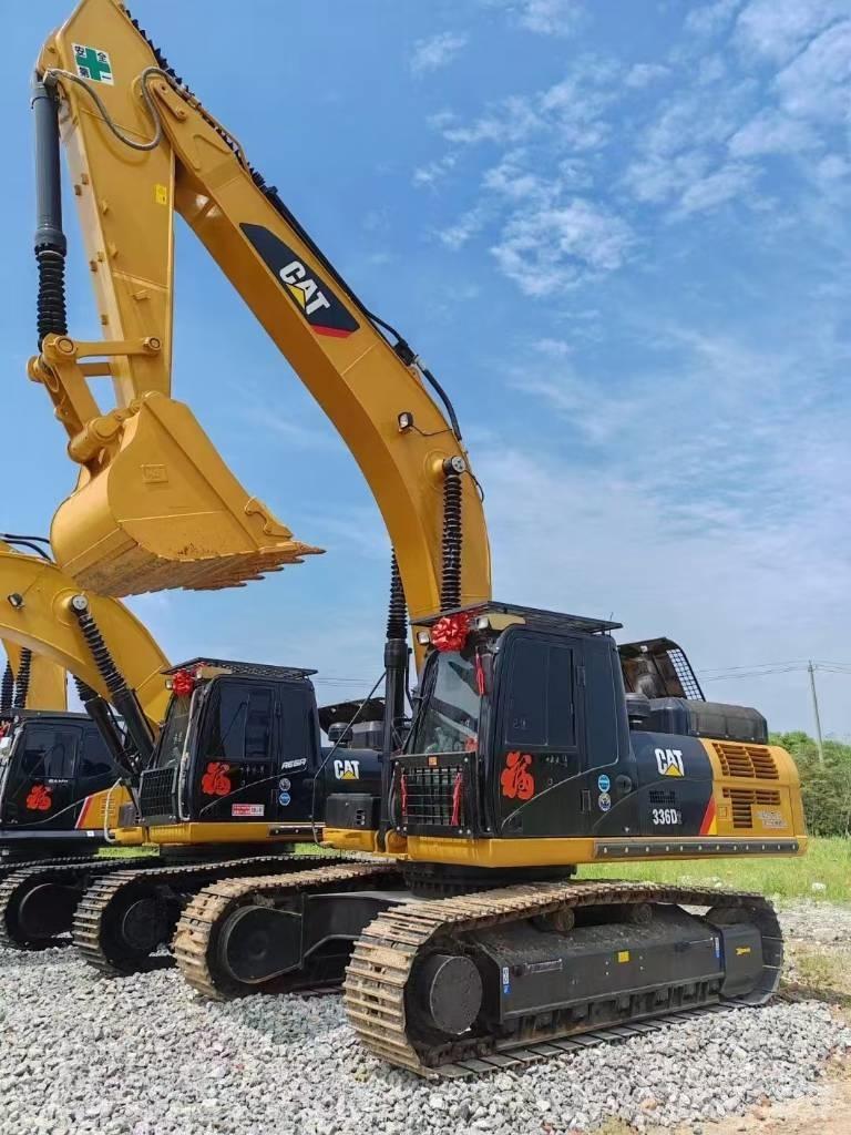 CAT 336 D Pelle sur chenilles