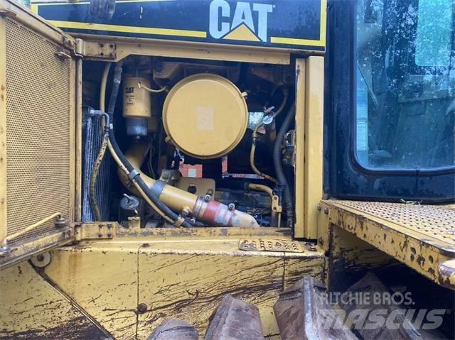 CAT D 6 R Bouteurs sur chenilles