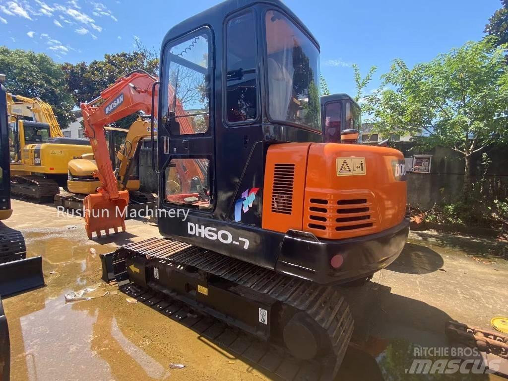 Doosan DH 60-7 Mini pelle < 7t