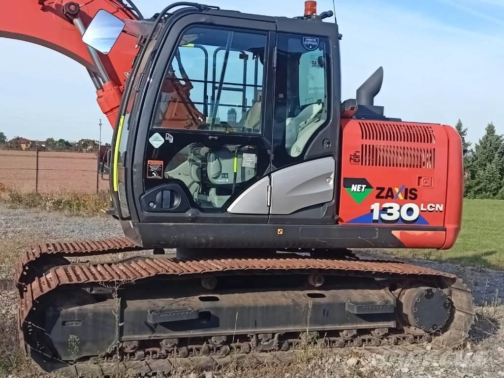 Hitachi ZX130 Pelle sur chenilles
