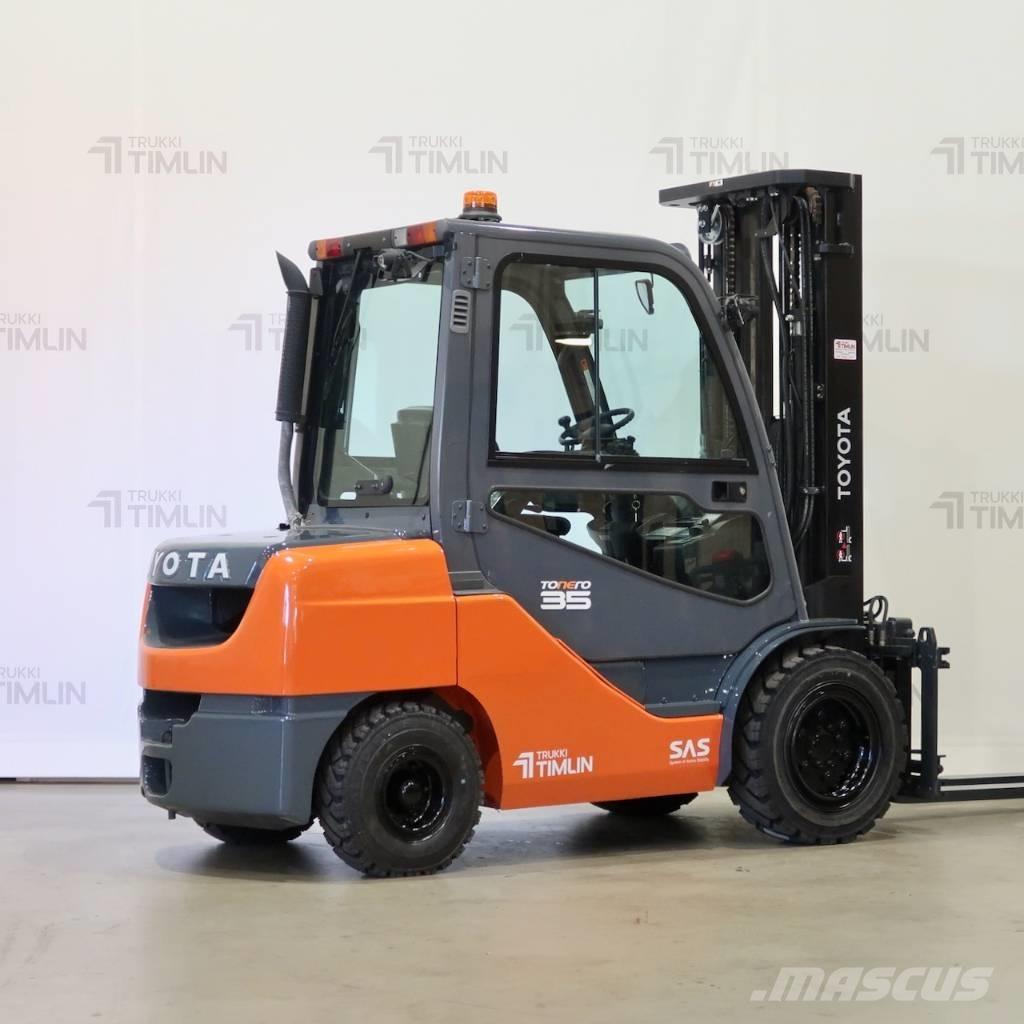 Toyota 02-8FDJF35 Chariots diesel
