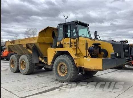 Komatsu HM 300 Tombereau articulé