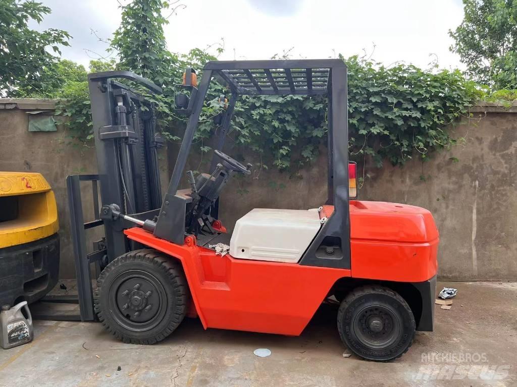 Heli 3 Ton Chariots diesel