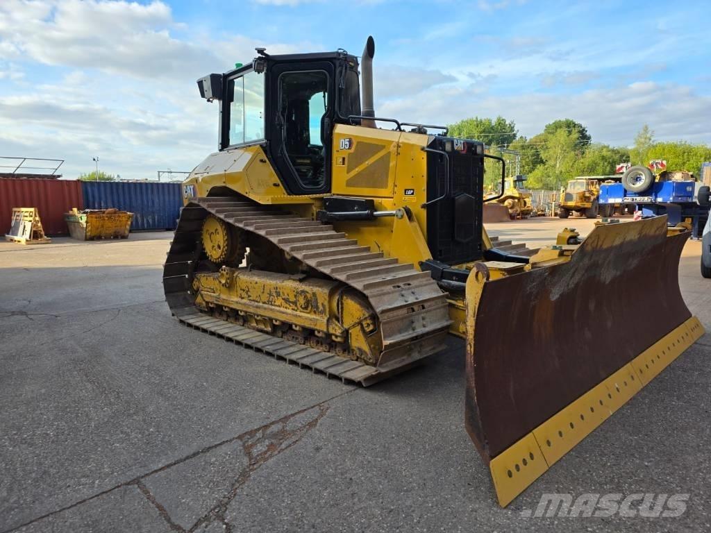 CAT D 5 LGP Bouteurs sur chenilles