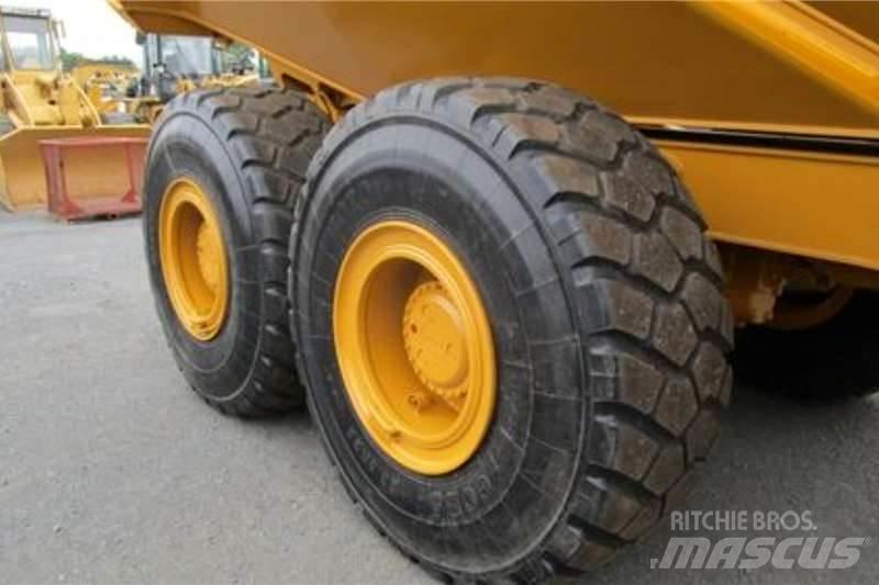 Bell B30E Tombereau articulé