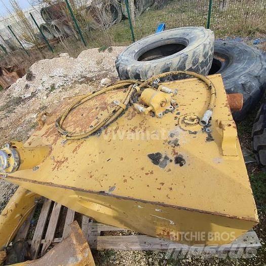 CAT 769D - Mini tombereau