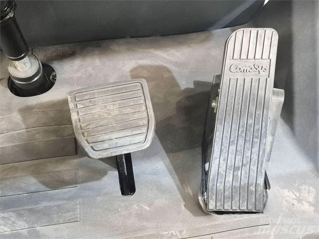  SEF25B Chariots élévateurs électriques