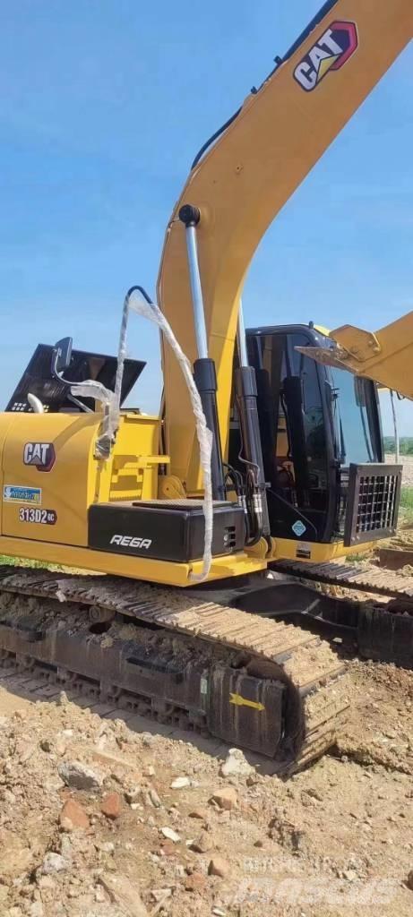 CAT 313D2GC Pelle sur chenilles