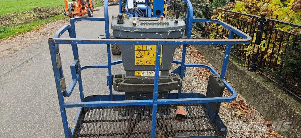 JLG E450aj Nacelles articulées