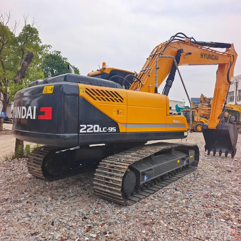 Hyundai 220LC-9 Pelle sur chenilles