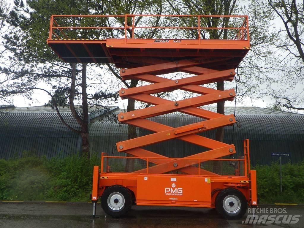 JLG 210-25 Nacelle ciseaux