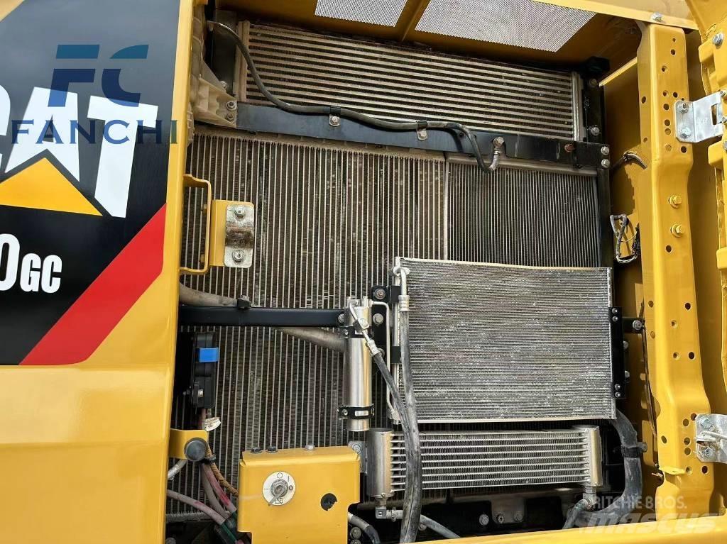 CAT 330GC Pelle à déchets