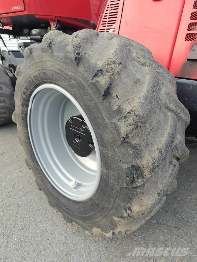 Komatsu 901 TX.1 Abatteuse