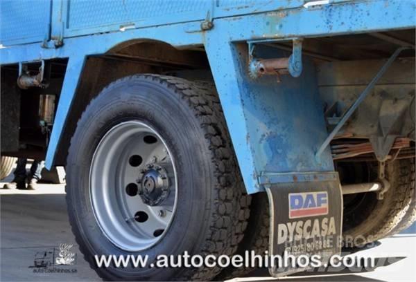 DAF 1900 Turbo Camion plateau
