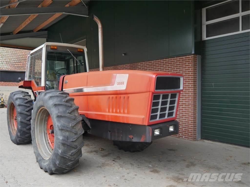 Case IH IHC 3588 Tracteur