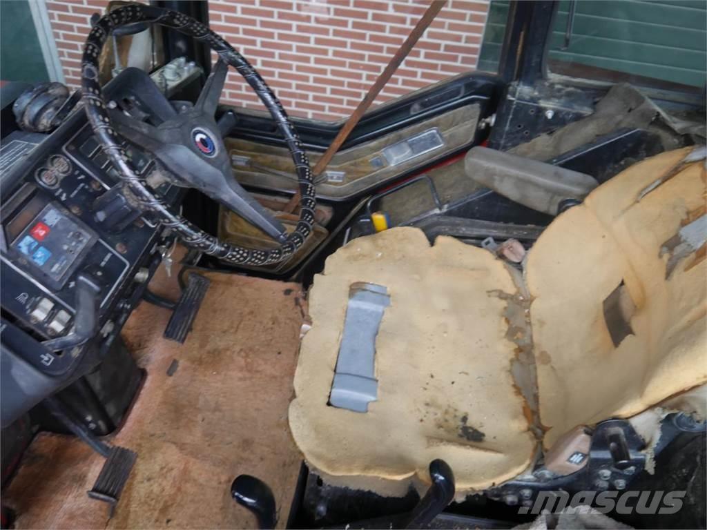 Case IH IHC 3588 Tracteur