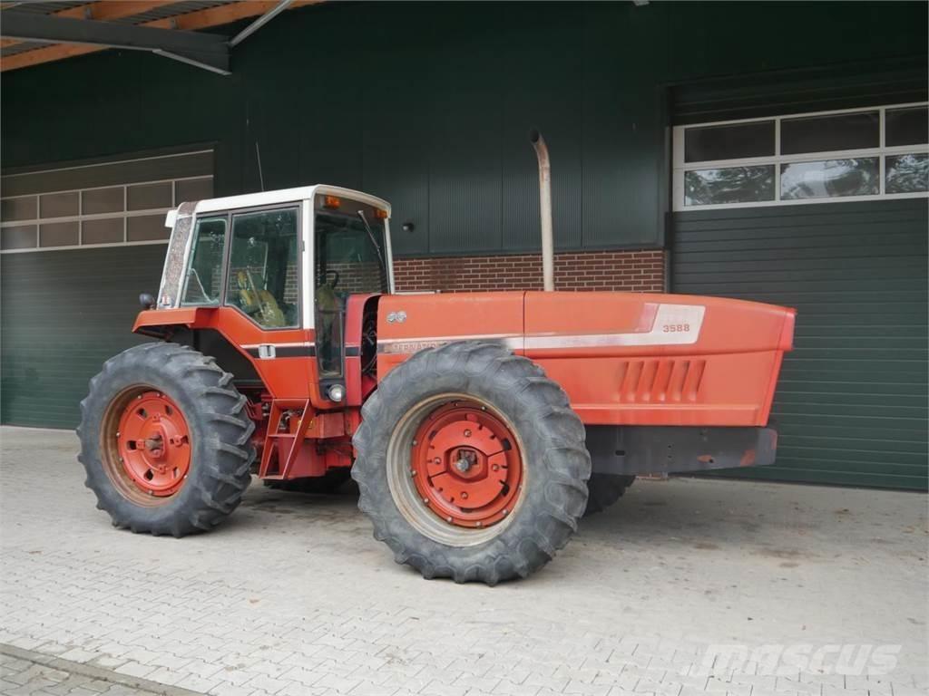 Case IH IHC 3588 Tracteur