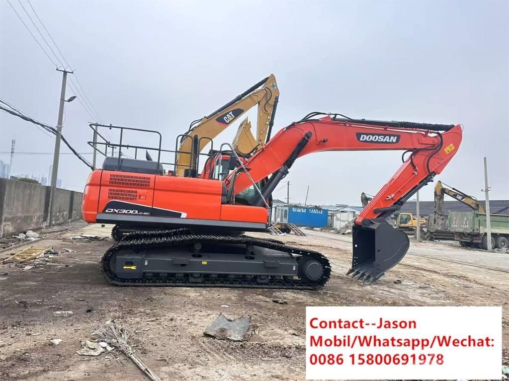 Doosan DX 300 LCA Pelle sur chenilles