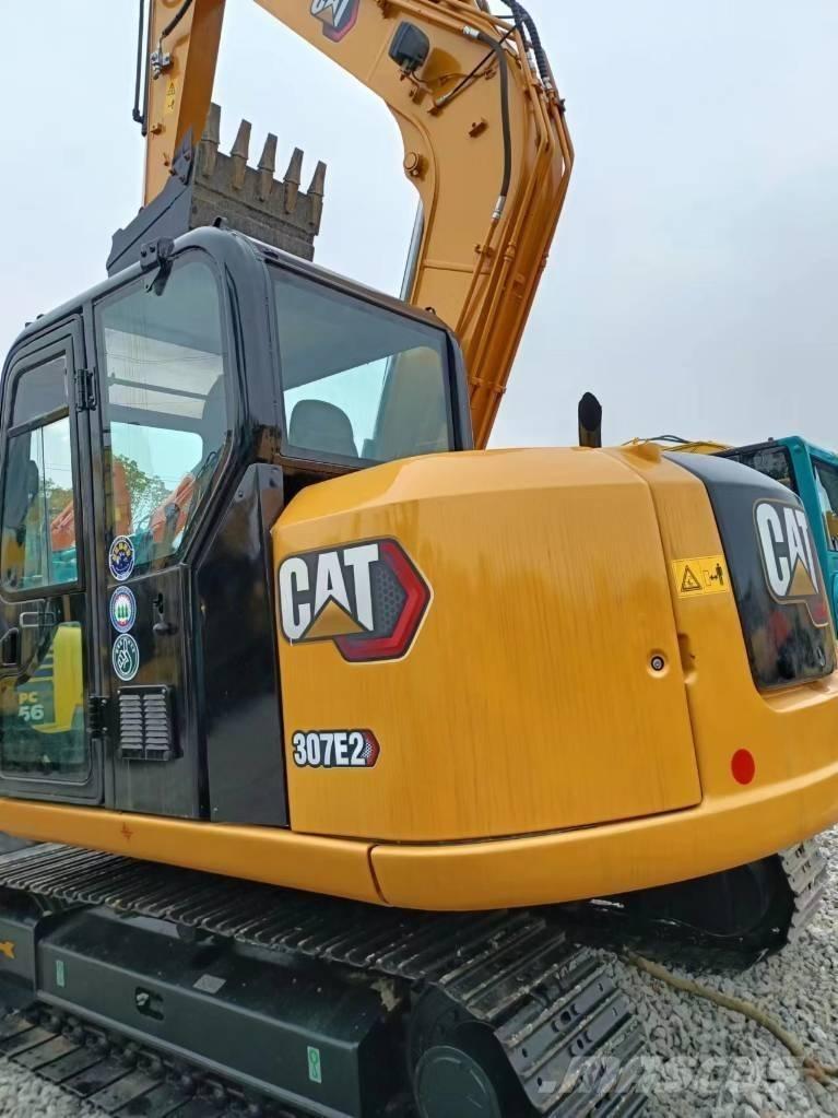 CAT 307 Pelle sur chenilles
