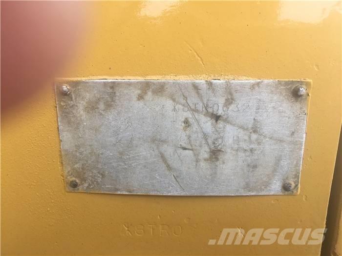 CAT 330 B Pelle sur chenilles