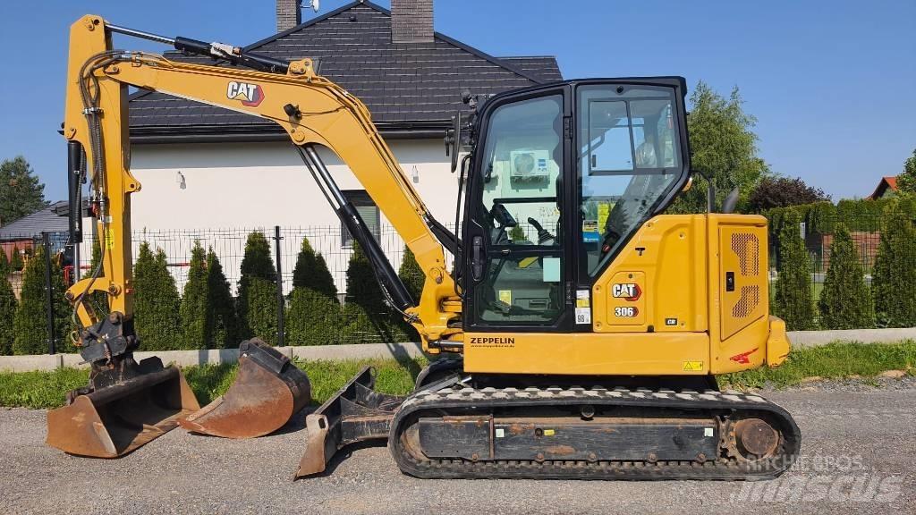 CAT 306 CR 07A Mini pelle < 7t
