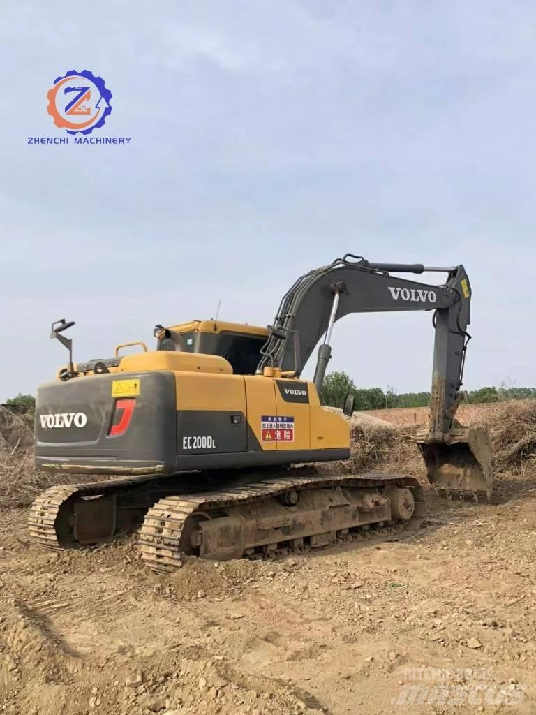 Volvo EC 200 Pelle sur chenilles