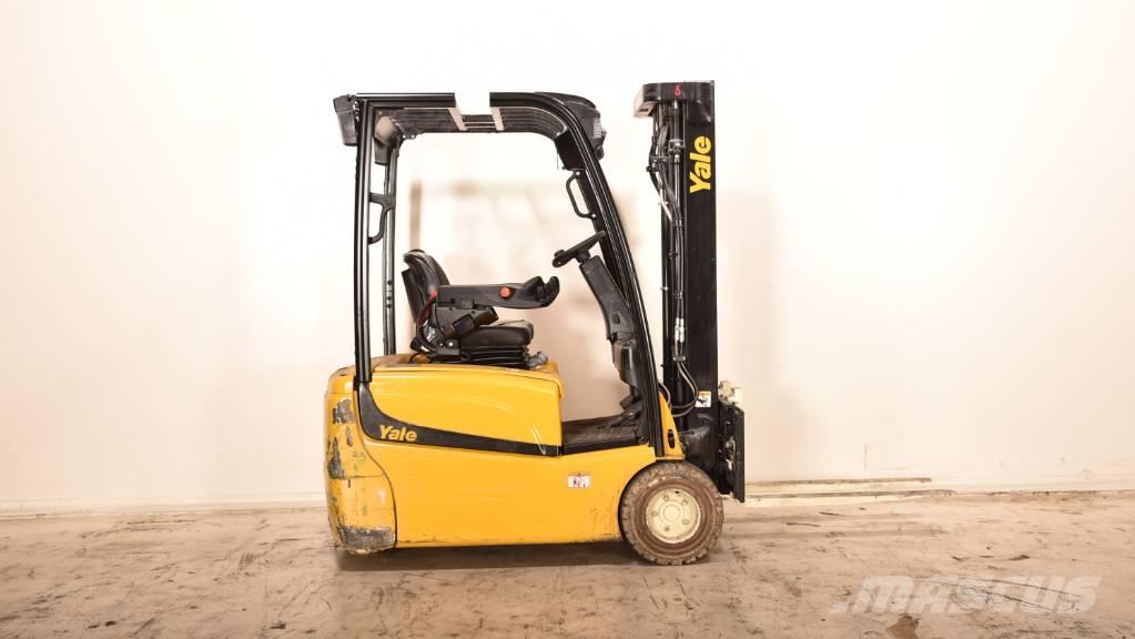 Yale ERP 20 VT Chariots élévateurs électriques