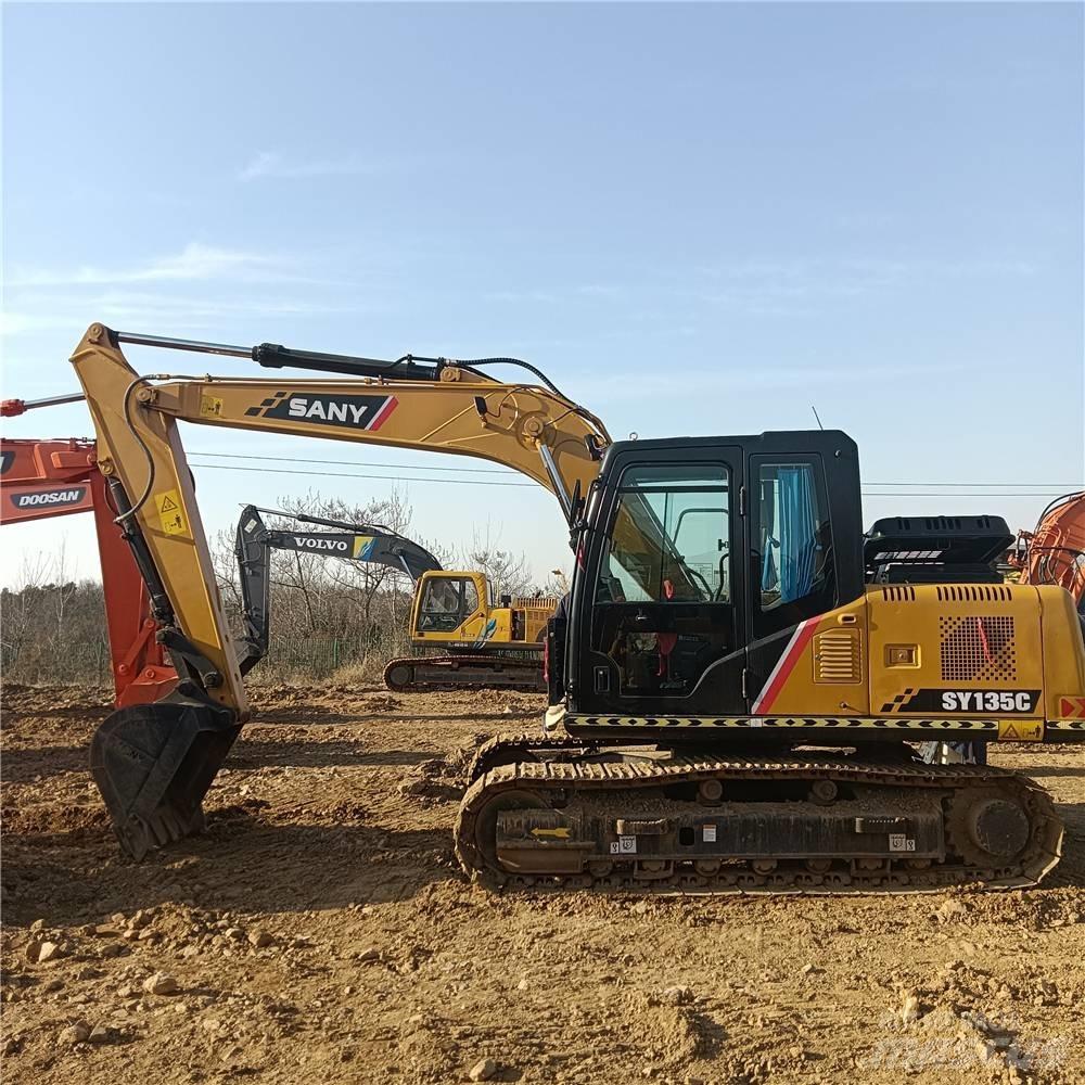 Sany SY 135 C Pelle sur chenilles