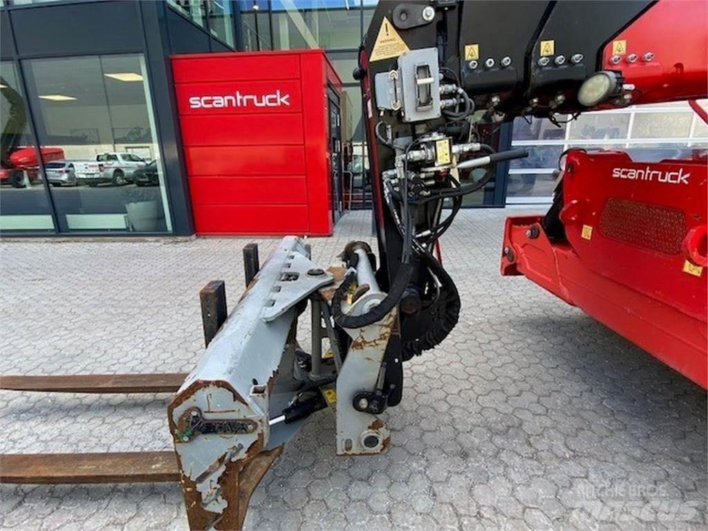 Manitou MRT2470 P+ Chariot télescopique