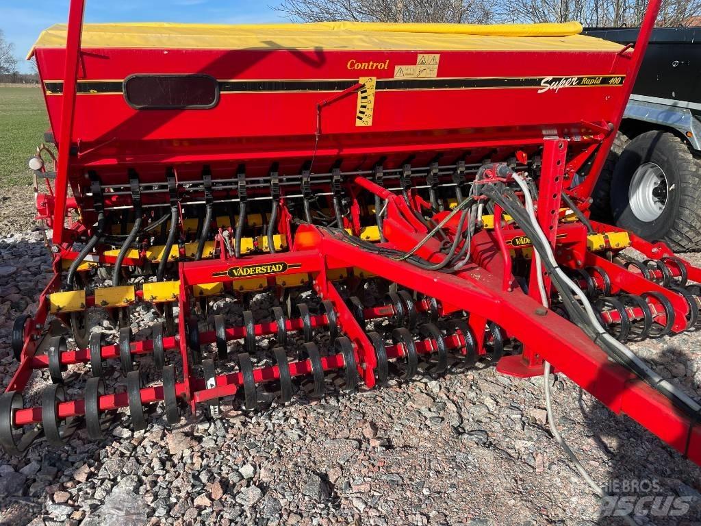 Väderstad Rapid400C Semoir
