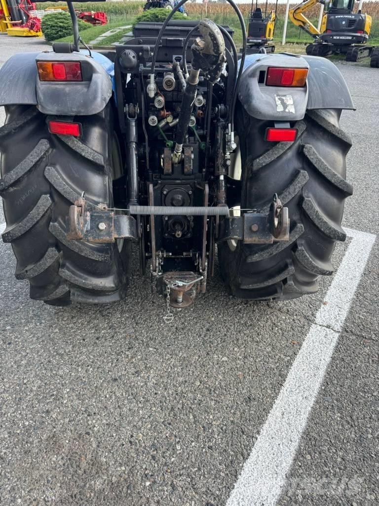 New Holland TN 75 NA Tracteur