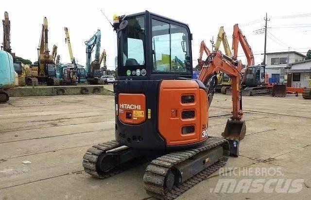 Hitachi 30 Mini pelle < 7t