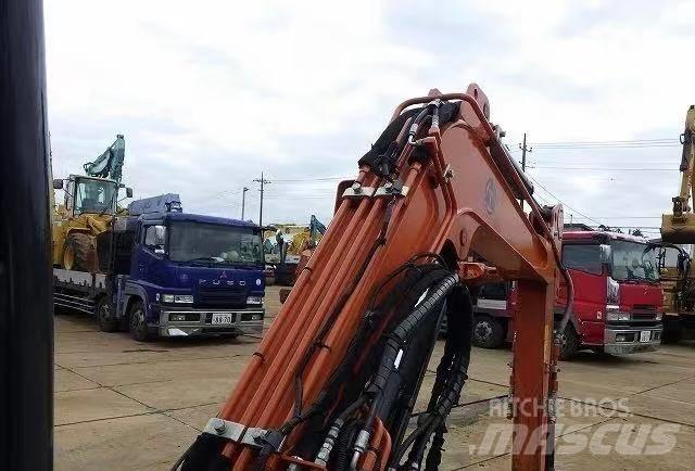 Hitachi 30 Mini pelle < 7t