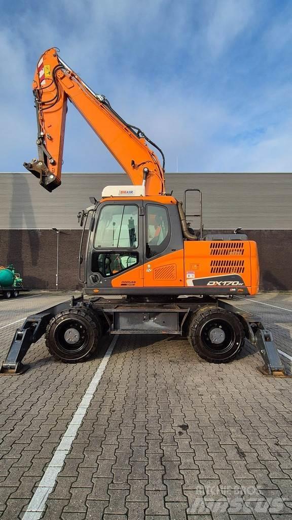 Doosan DX170W-5 Pelle sur pneus