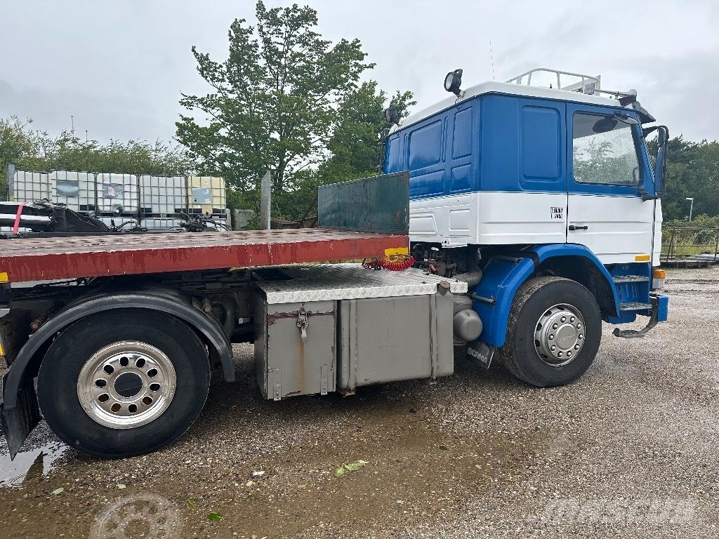 Scania P 92 M Tracteur routier