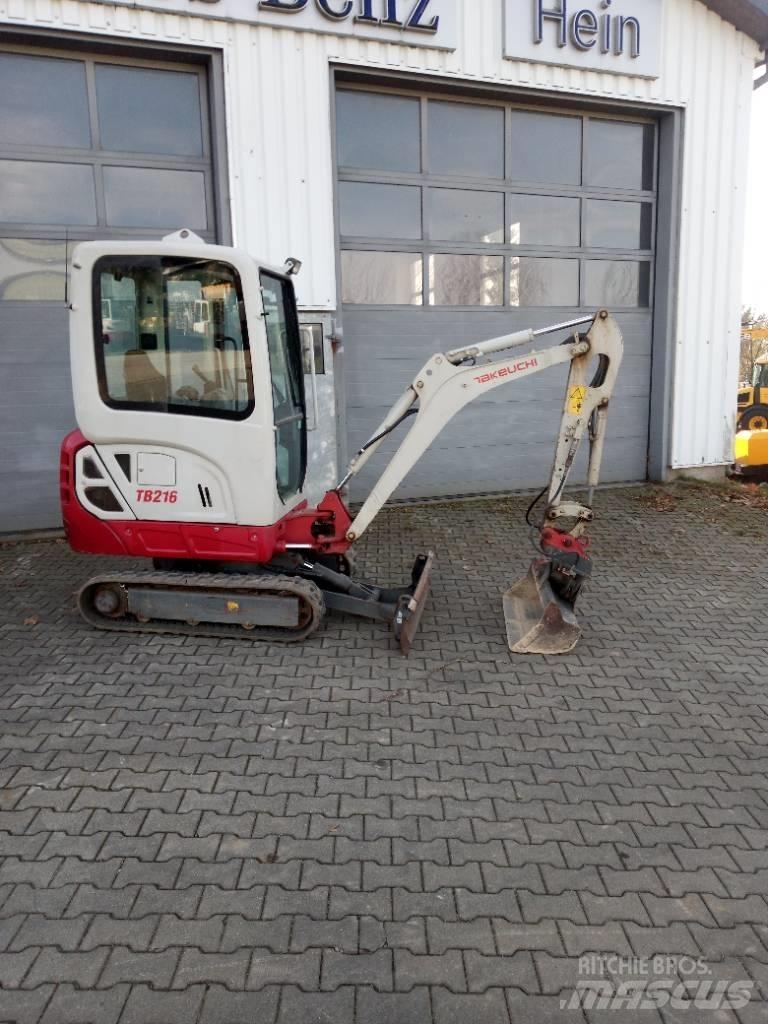 Takeuchi TB 216 Mini pelle < 7t
