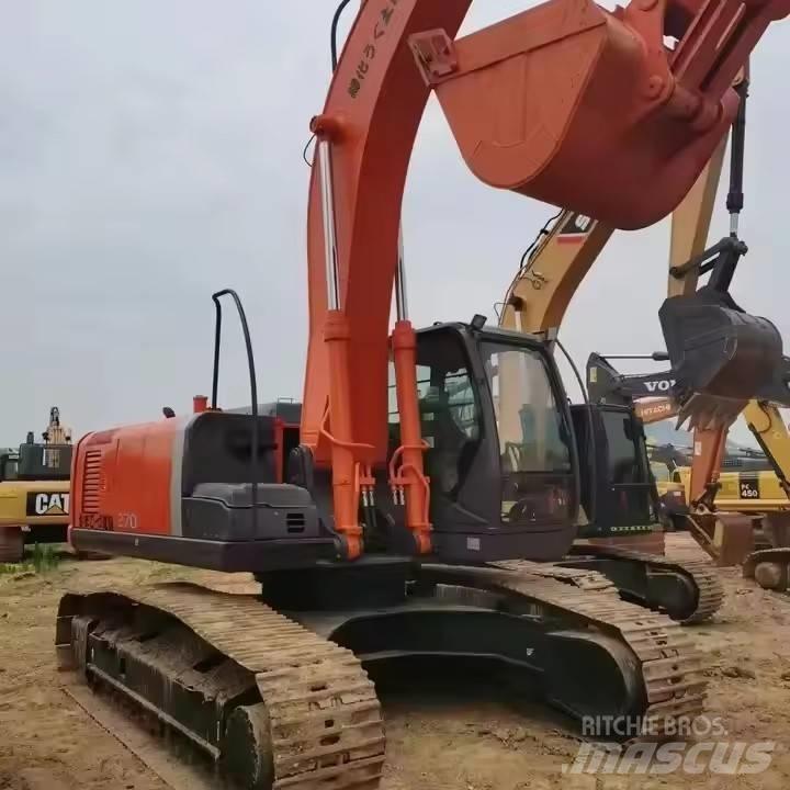 Hitachi ZX 270 Pelle sur chenilles