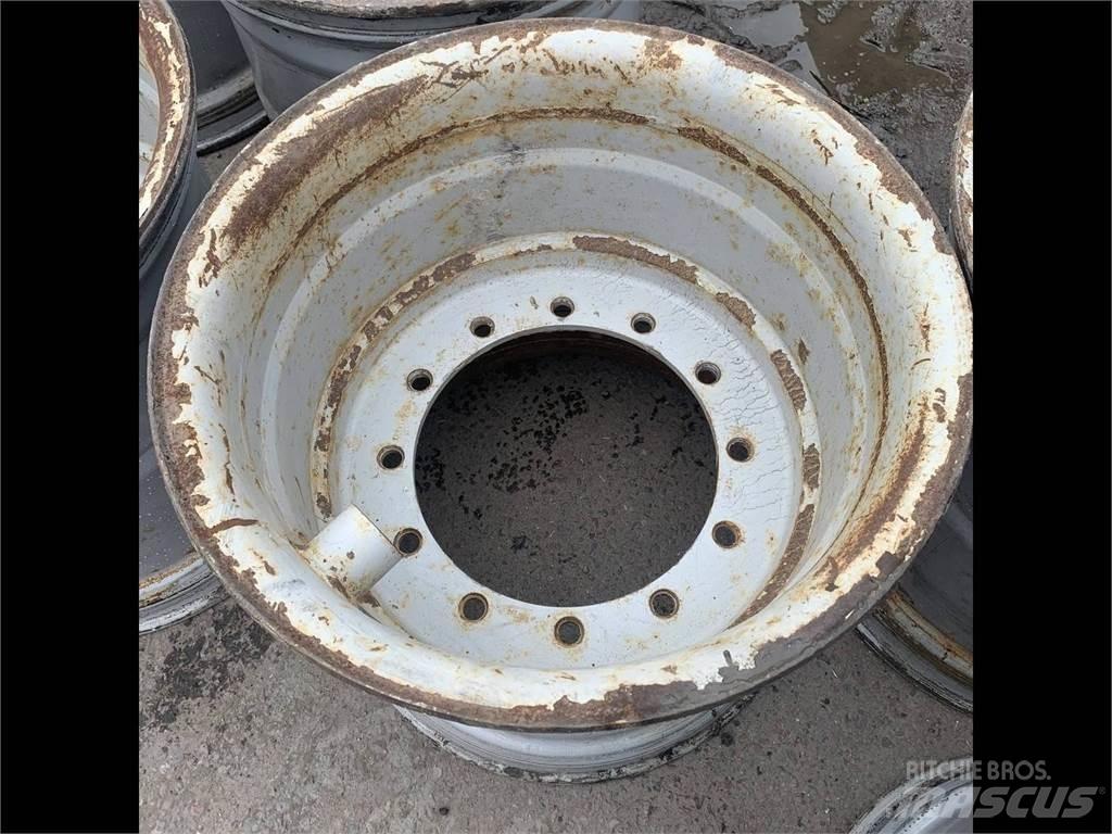 Gremo 1350 24x26,5 Pneus, roues et jantes