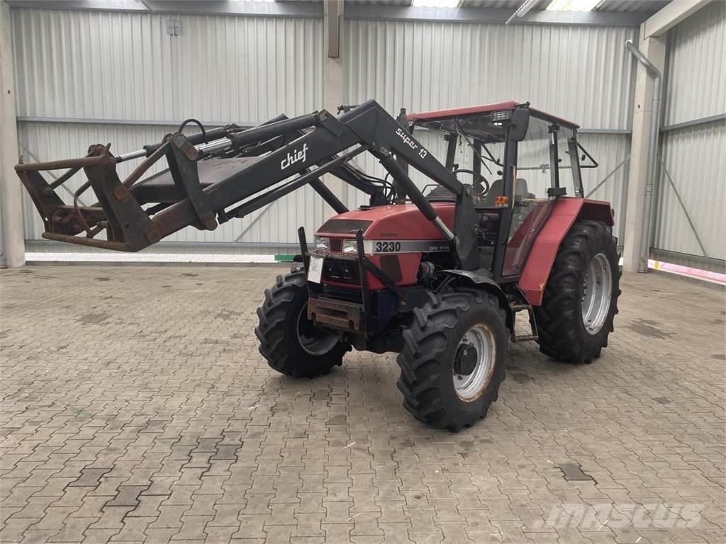 Case IH 3230 Tracteur