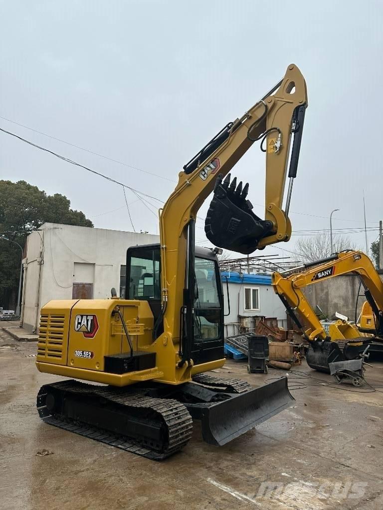 CAT 305.5 Mini pelle < 7t