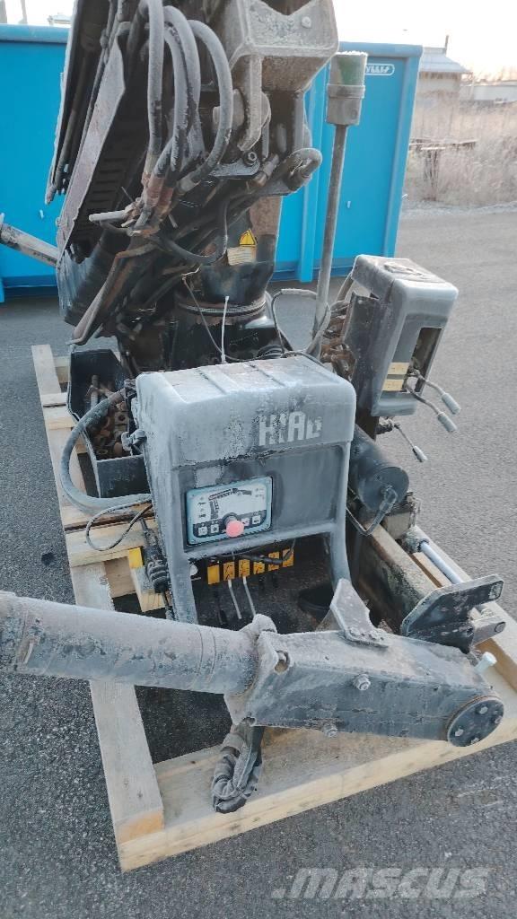 Hiab 122 B-2 HiDuo Grue auxiliaire