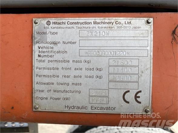 Hitachi ZX 210 W Pelle sur pneus