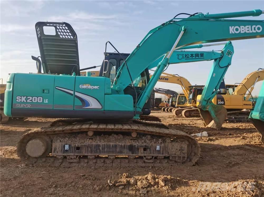 Kobelco SK200 Pelle sur chenilles