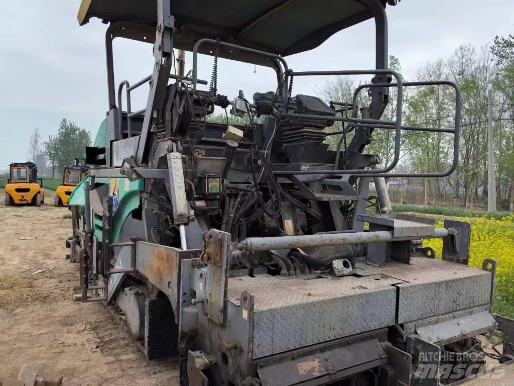 Vögele 2100-3l Finisseur