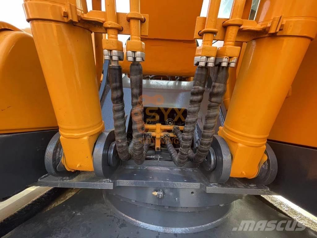 Hyundai 220-9 Pelle sur chenilles