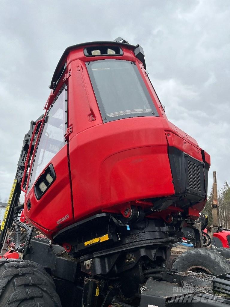 Komatsu 911 Abatteuse