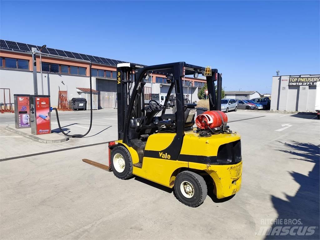 Yale GLP30VX Chariots GPL